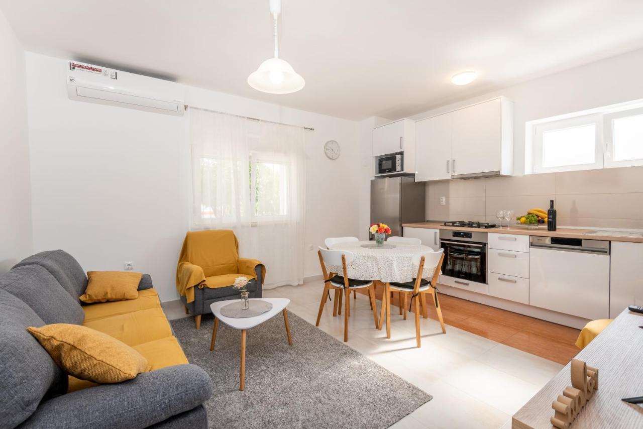 Apartman Galov Metković Екстериор снимка