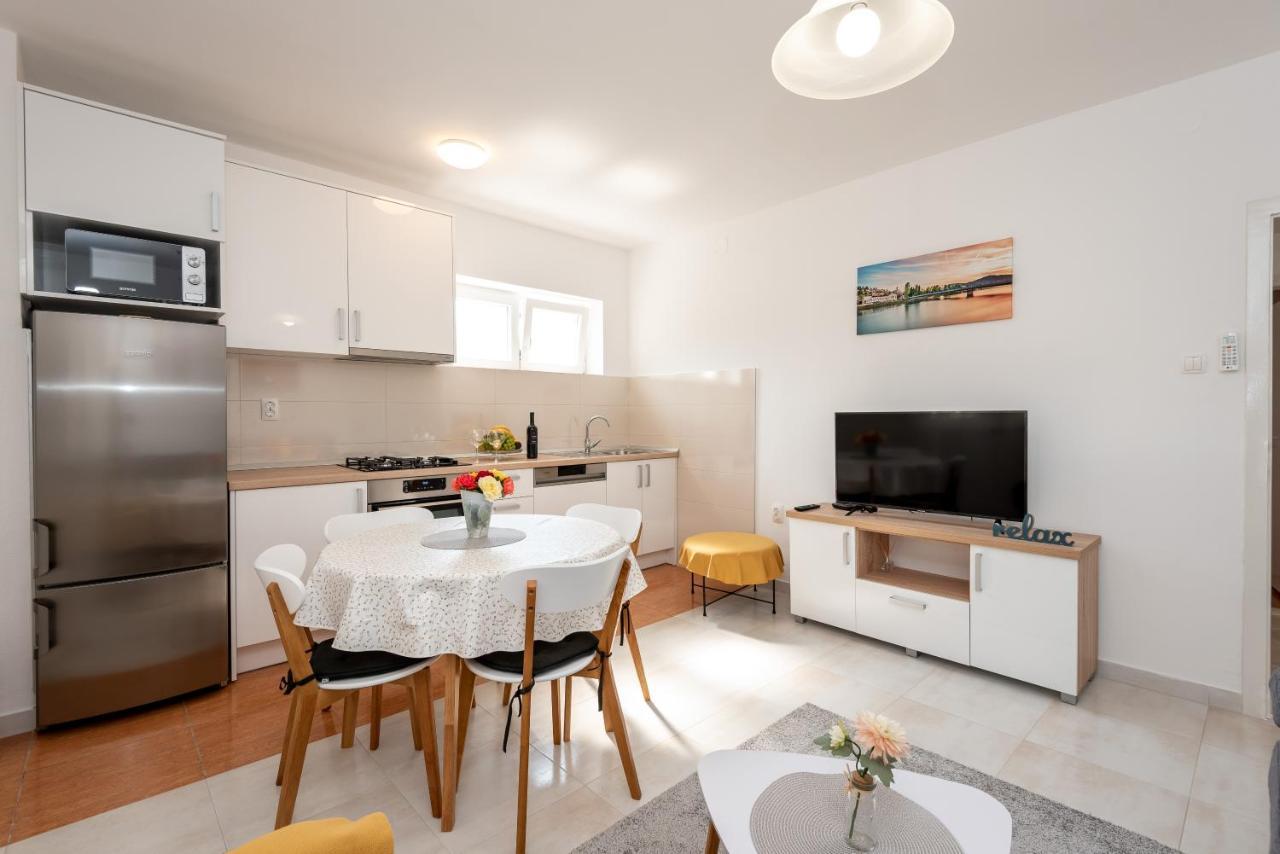 Apartman Galov Metković Екстериор снимка