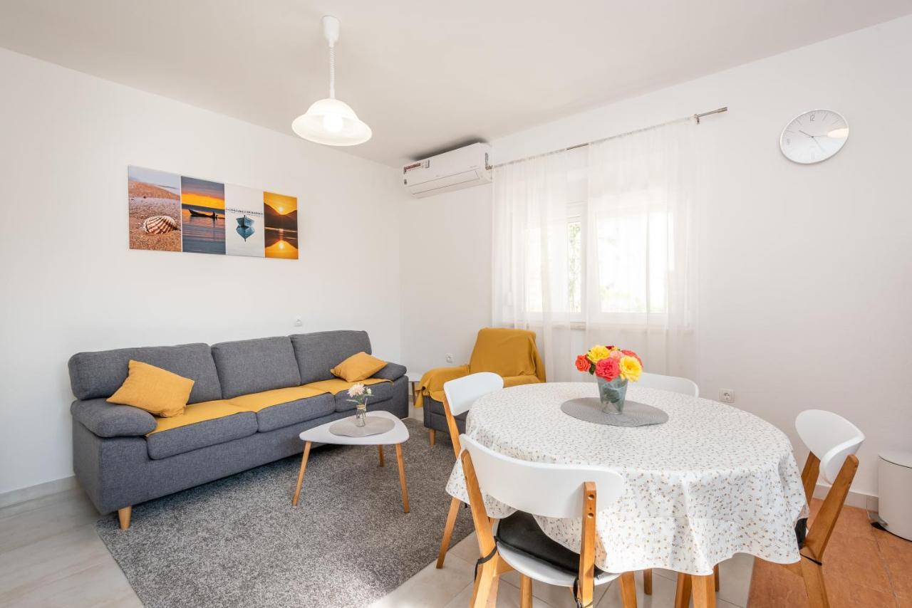 Apartman Galov Metković Екстериор снимка