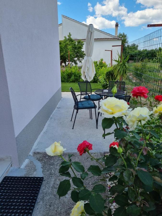 Apartman Galov Metković Екстериор снимка